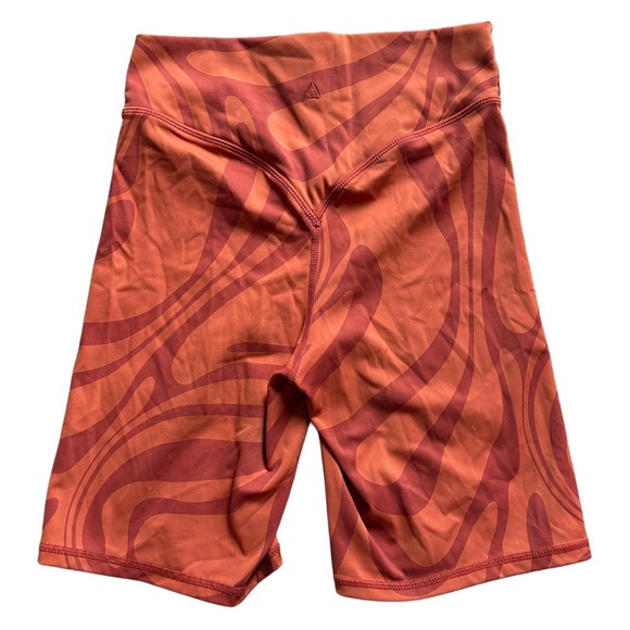 Vitality Balance Athletica Orange Ascend High Waisted Volley Shorts Size Small - Picture 1 of 4